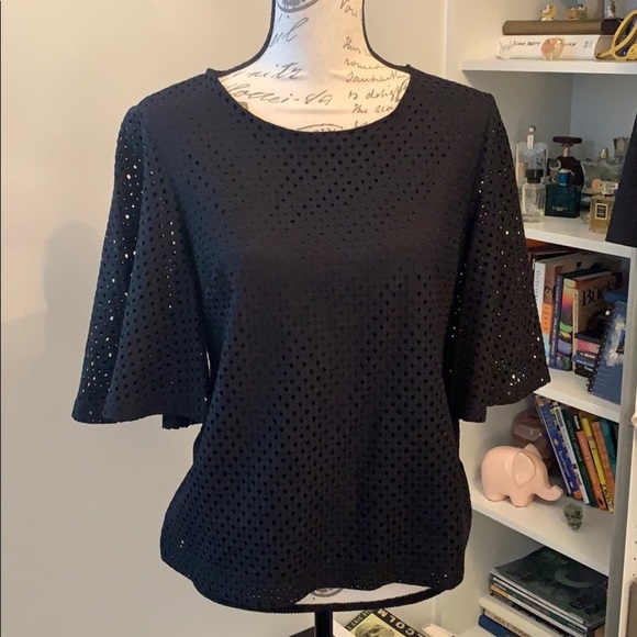 Banana Republic Tops - EUC Banana Republic black blouse, size small